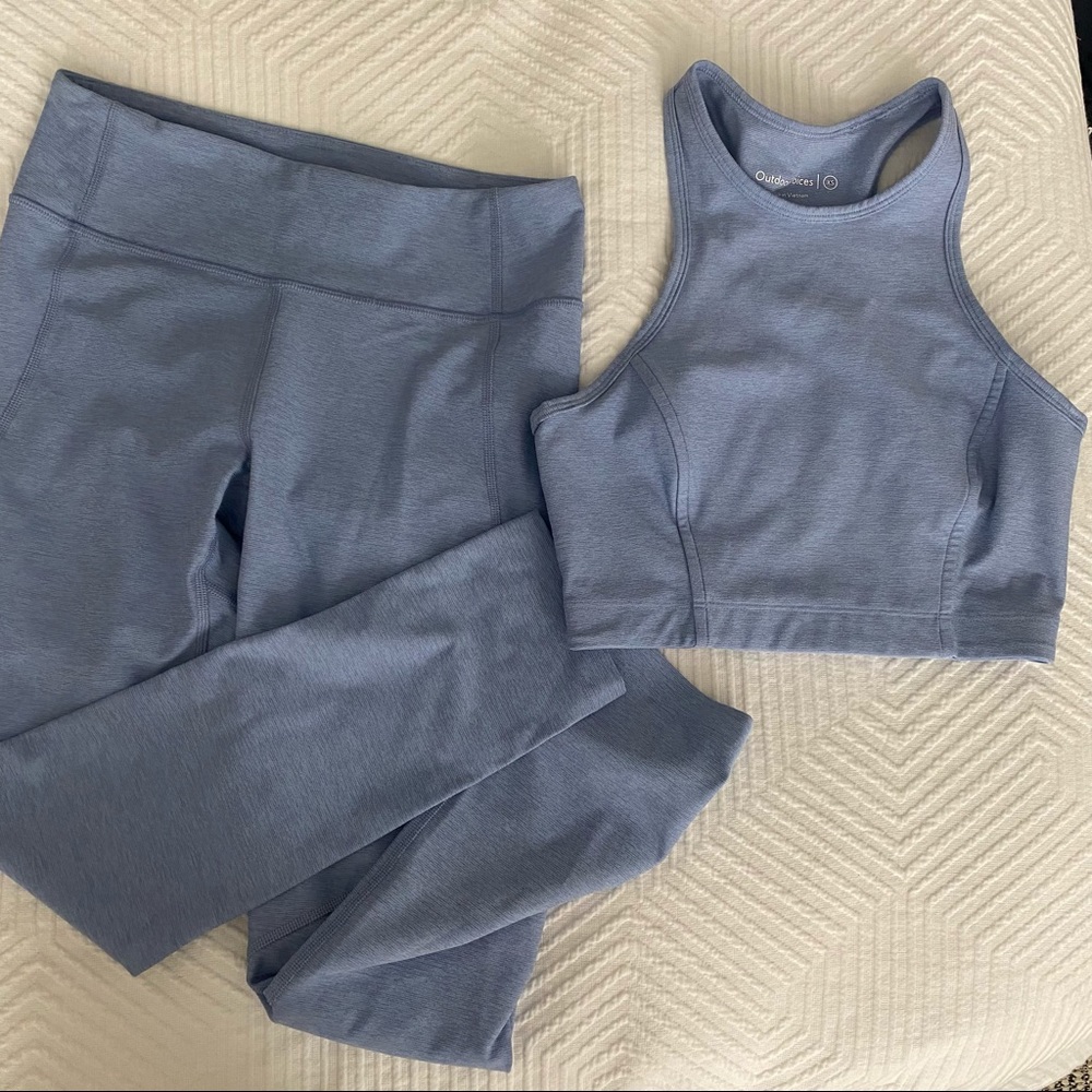 Outdoor voices workout set